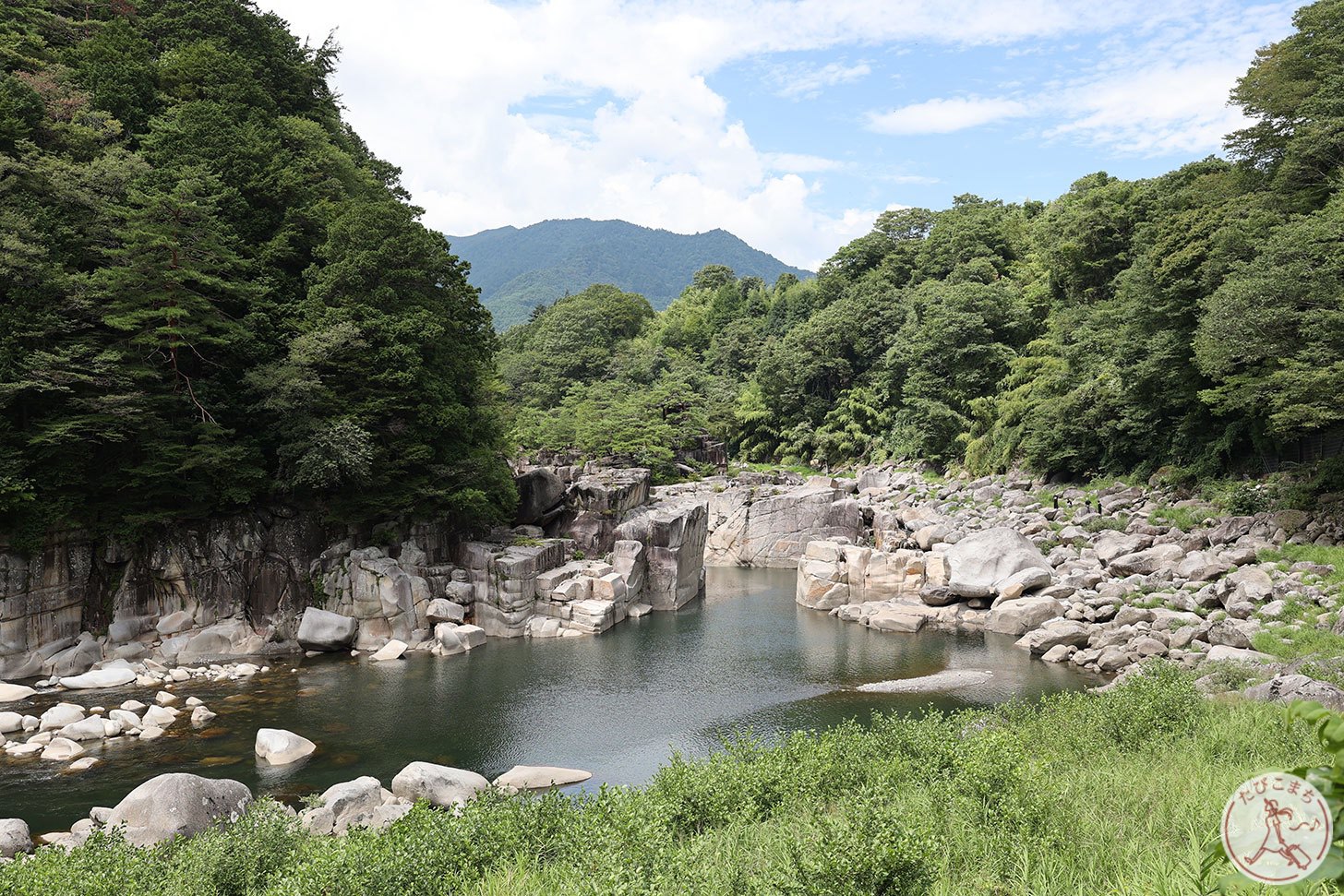 寝覚の床の全景